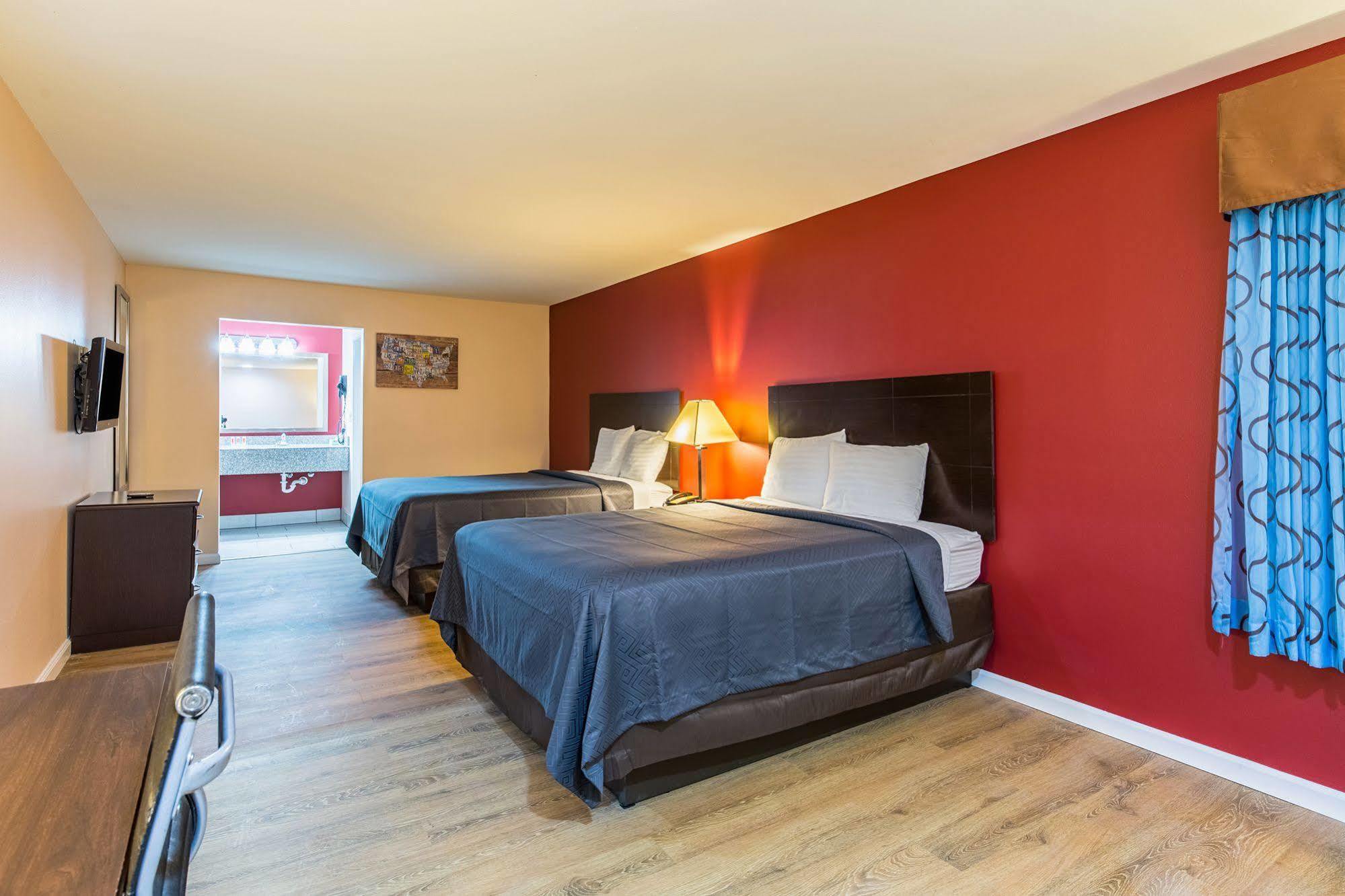 Quality Inn & Suites Bridge City Orange Extérieur photo